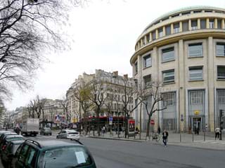 Apartment rental Grands Boulevards, Paris, France