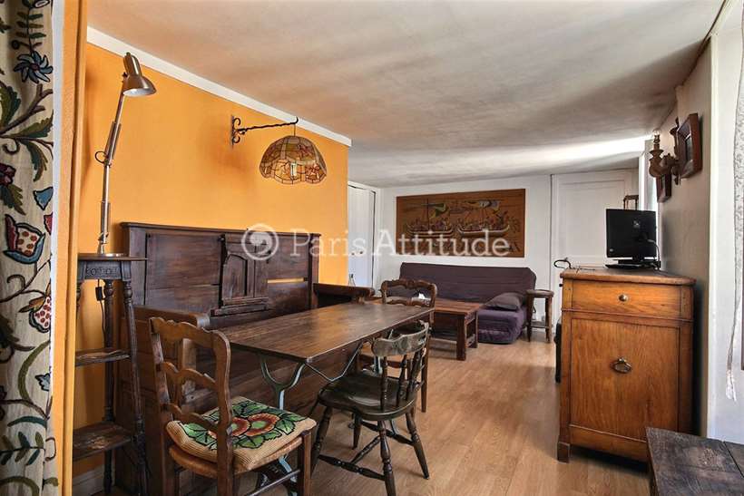 Rent Apartment in Paris 75009 - Furnished - 36m² Notre Dame de Lorette ...