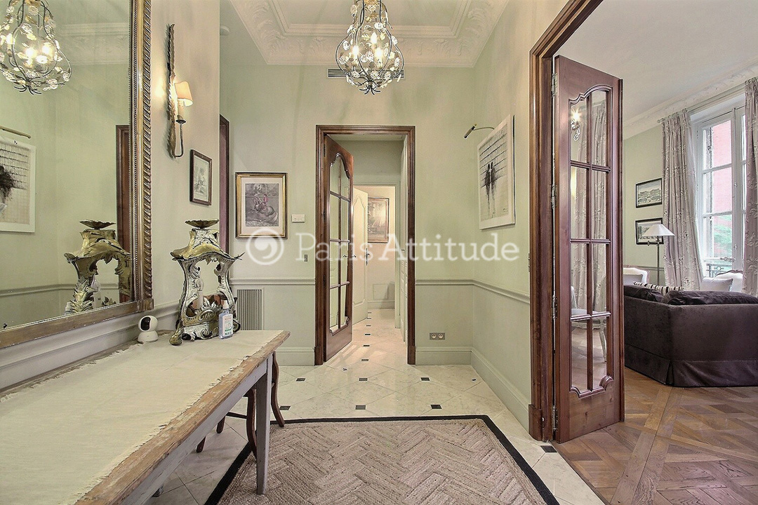 Rent Apartment in Paris 75006 - 100m² Saint Germain Des Pres - ref 7165