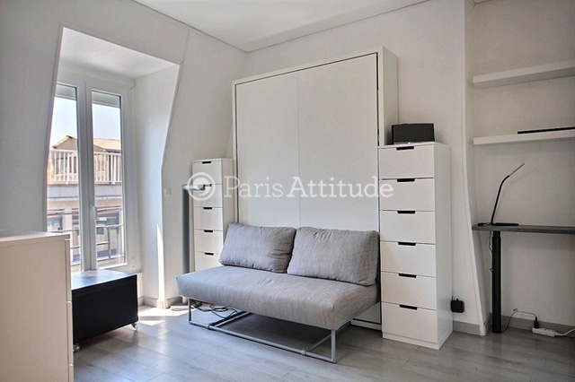 Location Appartement meublé Studio - 19m² - Batignolles - Paris