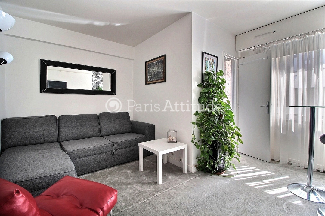 Location Appartement meublé Studio - 23m² - Place de Clichy - Paris
