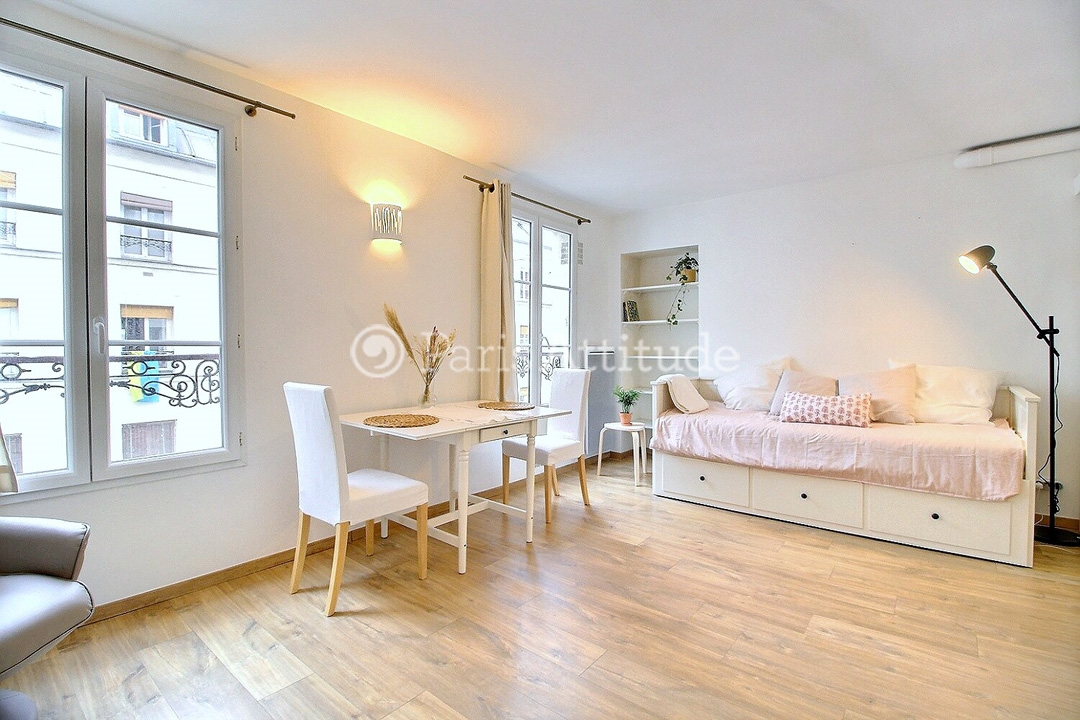 Location Appartement meublé Studio - 24m² - Gare de l'Est - Paris