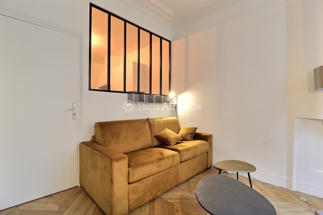 Location Appartement meublé Studio - 25m² - Guy Moquet - Paris
