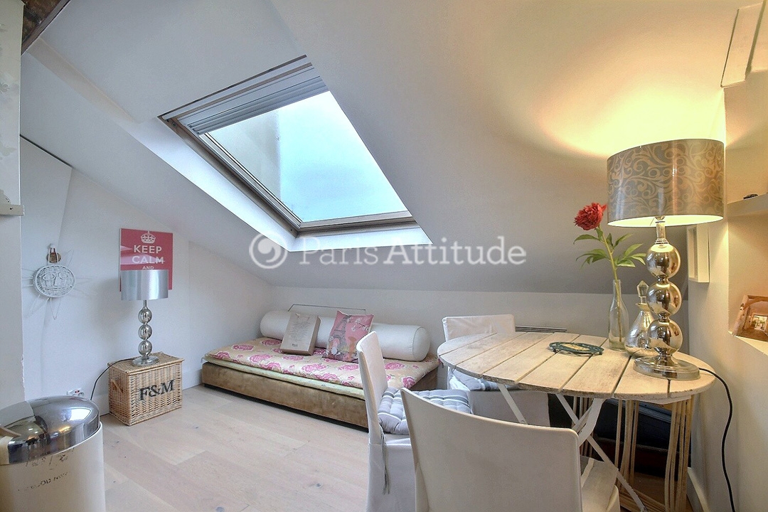 Location Appartement meublé Alcove Studio - 29m² - Le Marais - Paris