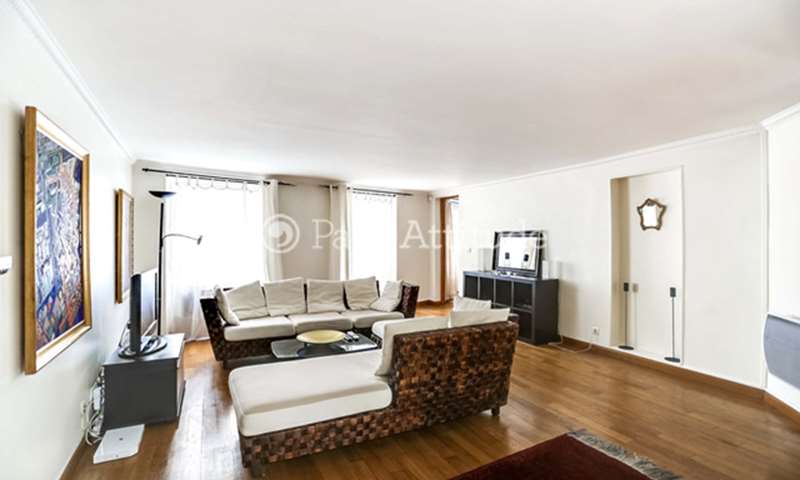 Paris apartment rentals 9th arrondissement | Furnished flats ...